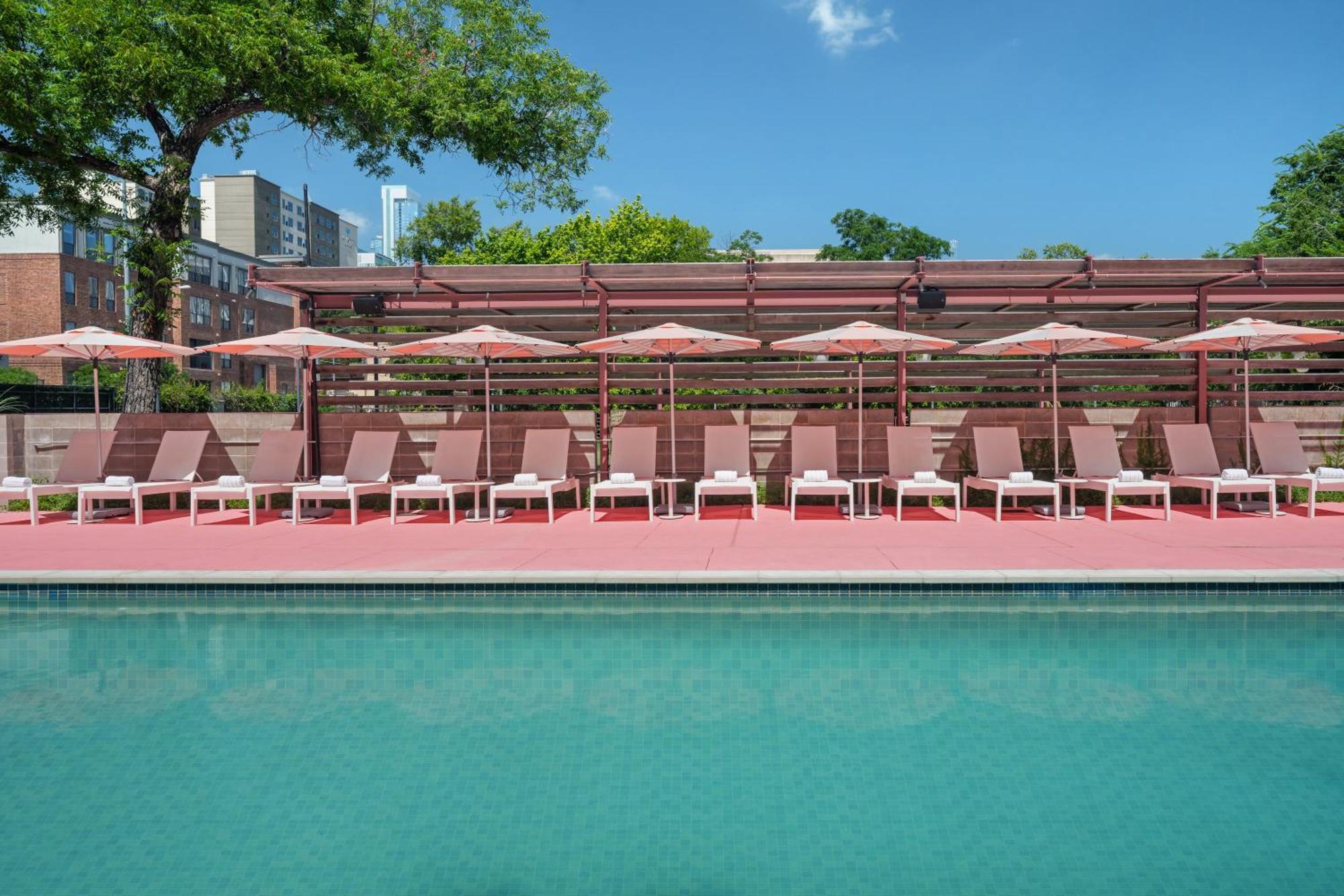 Downright Austin, A Renaissance Hotel מראה חיצוני תמונה